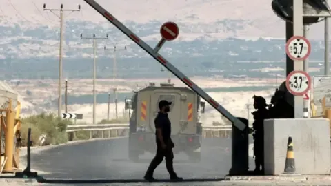 Two Individuals Gunned Down in Assault Near West Bank-Jordan Checkpoint, Israeli Military Reports