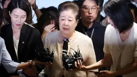 Controversial Religious Leader Dismisses Bribery Accusations Against Former South Korean First Lady