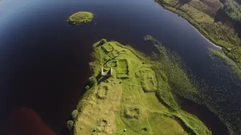 Forgotten Royal Stronghold Revealed on Hebridean Isle
